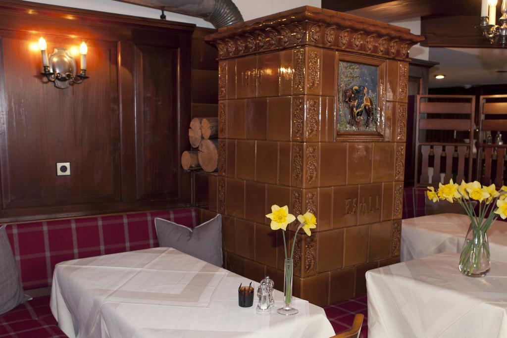 Hotel Restaurant Engel Pfaffenweiler Exterior foto